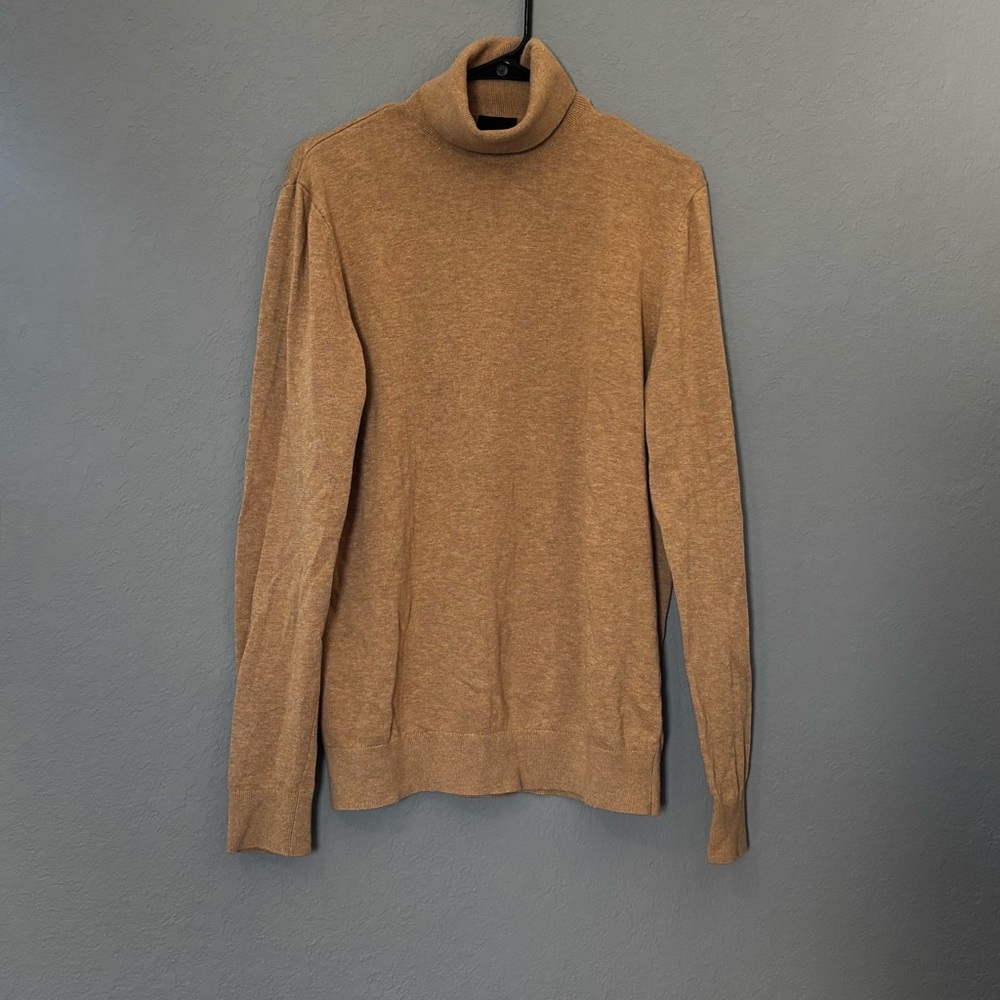 H&M Beige Turtleneck Sweater